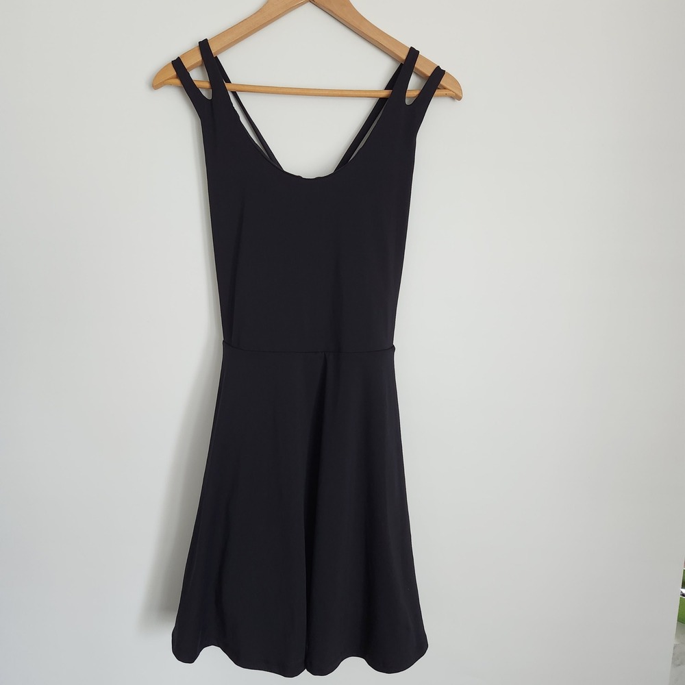 Fabletics Black Active Dress Built-in Romper Shorts Pockets Strappy Back XL